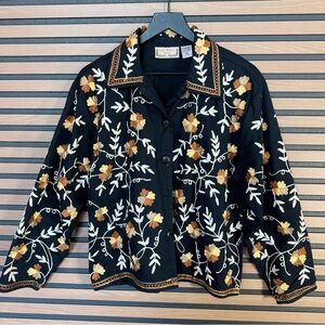 Vintage Life Style Embroidered Black Floral Button-Front Jacket
